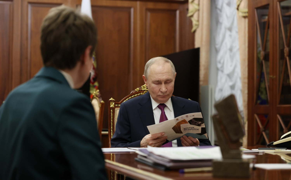 cs4suac6p2c05joi2haxcsebhq06ftf4.jpg cs4suac6p2c05joi2haxcsebhq06ftf4.jpg