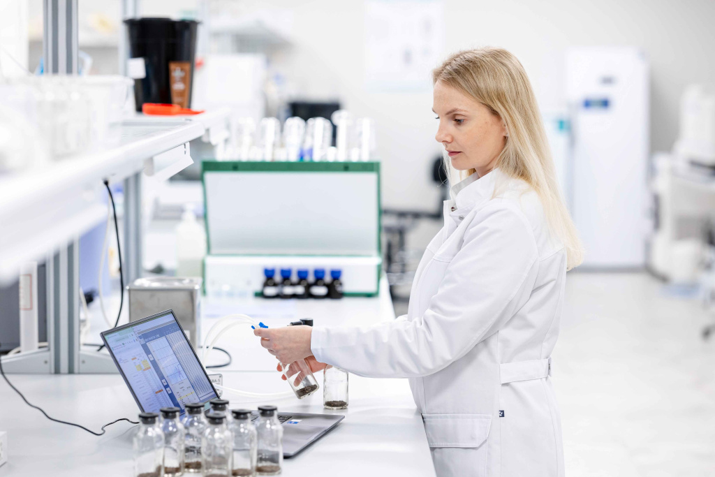 Учёные Сириуса оценили влияние пожаров на почвы Черноморского побережья в условиях изменения климата