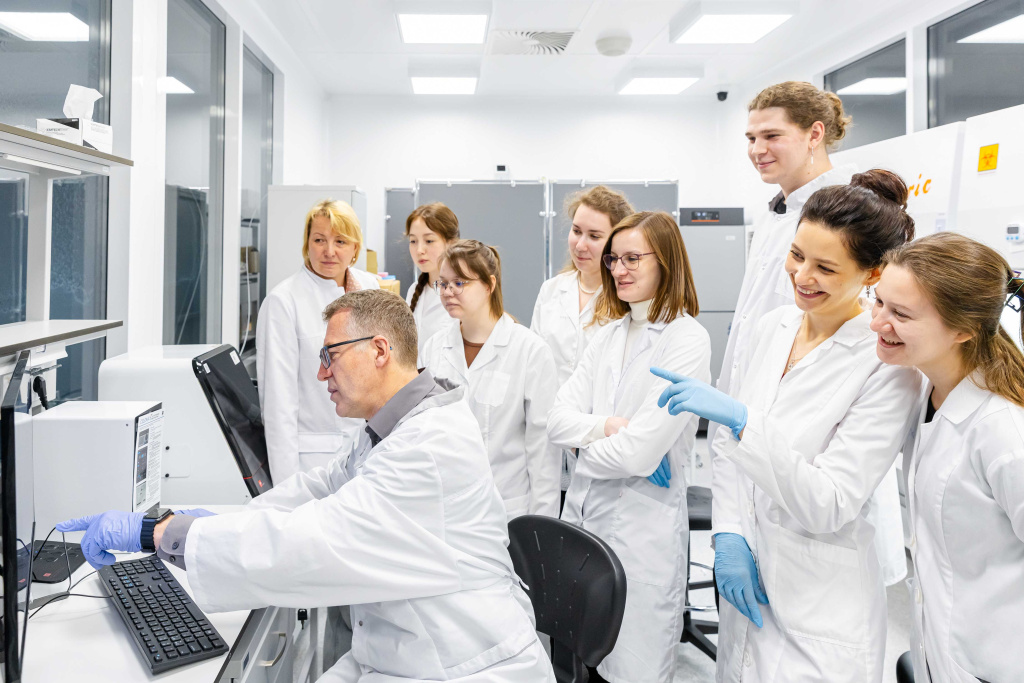 Сириус впервые запускает акселератор для учёных и высокотехнологичных компаний